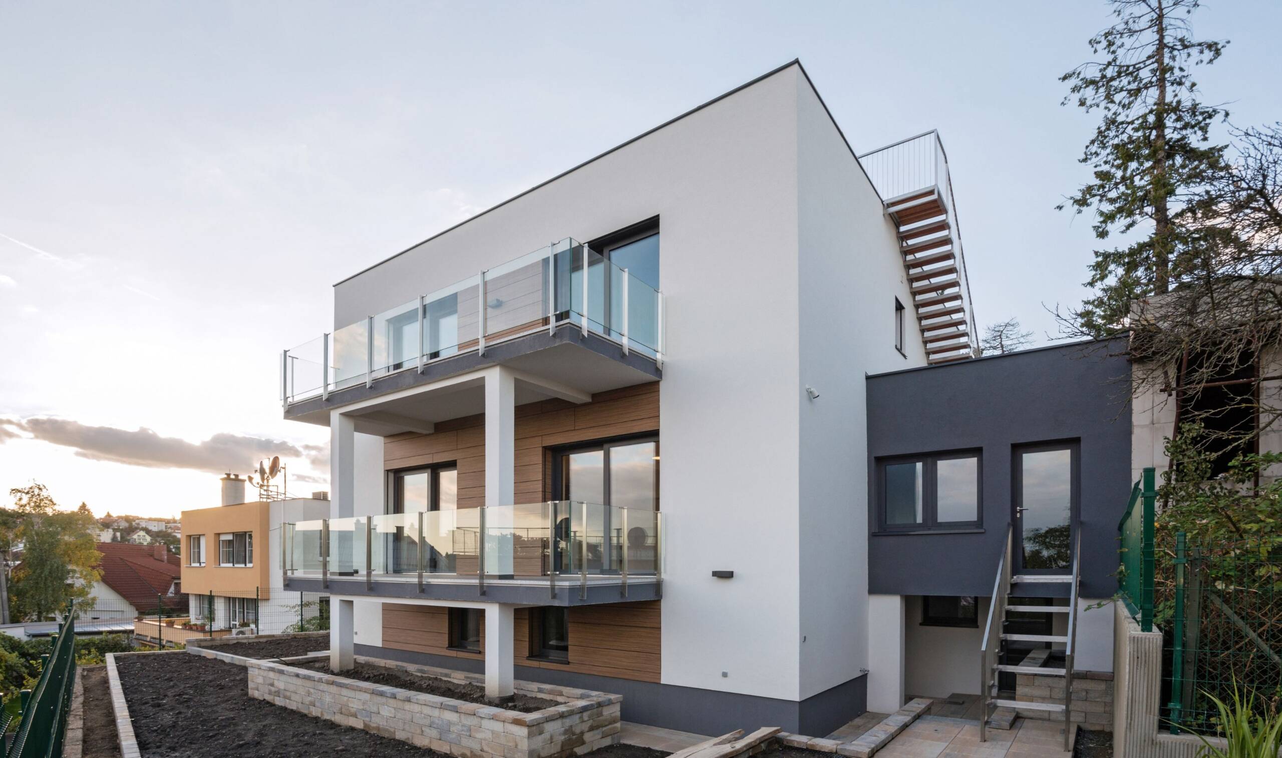 Okna, vrata in senčila BWD – Kakovost, ki traja